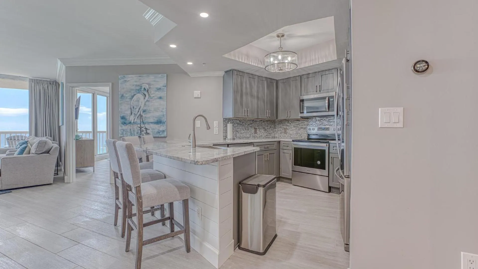 St Maarten 1207 A Completely Remodeled Beach Front Condo At Silver Shells 12Th Floor Sleeps 8 Destin 0*,